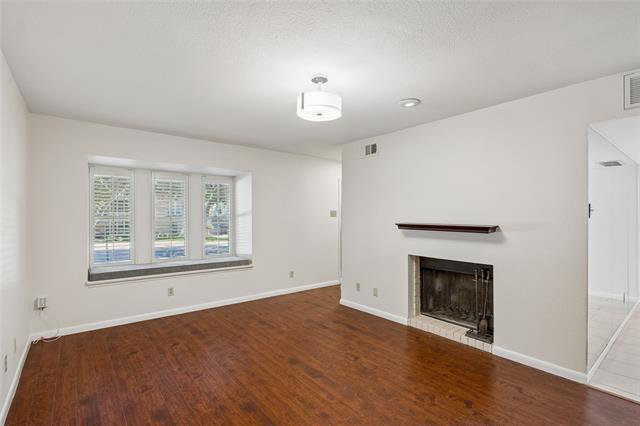 Building Photo - 7518 Woodthrush Dr