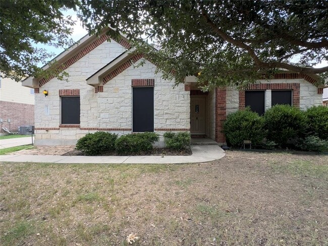 Building Photo - 18612 William Anderson Dr