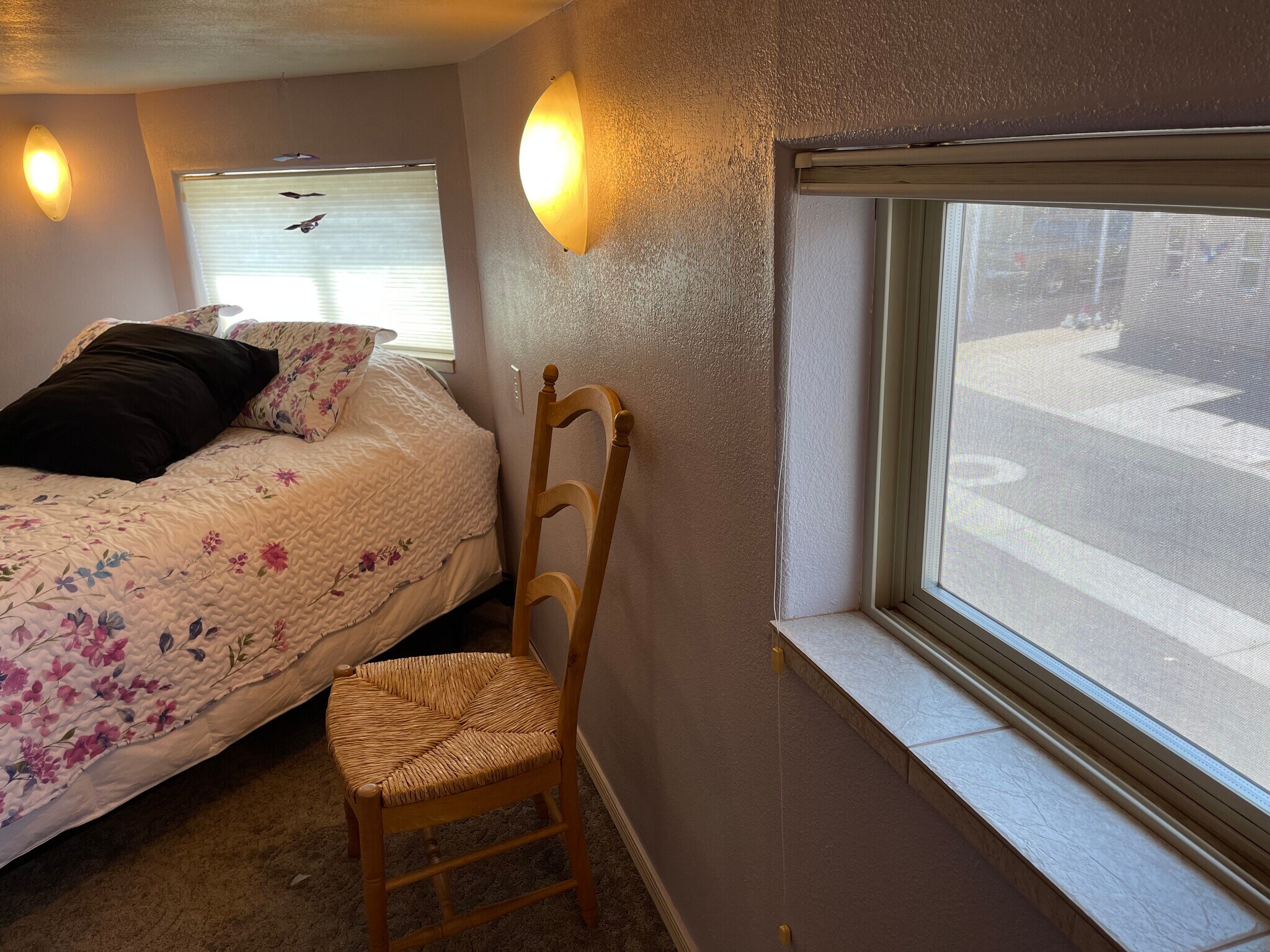 Second bedroom - 17200 W Bell Rd