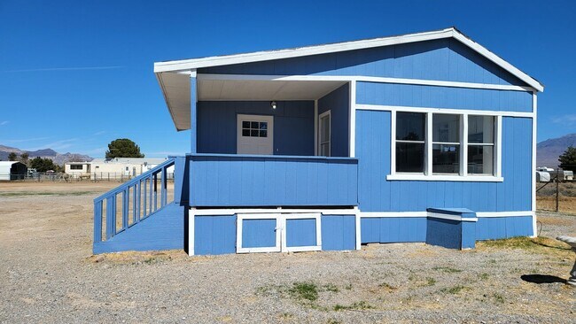 Building Photo - CAL VEGAS RANCHOS - W. Irons