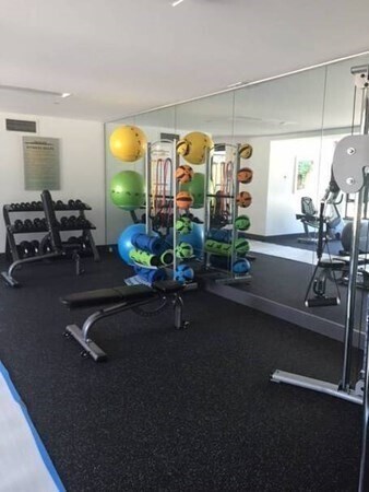 Building Photo - 1476 Tremont St