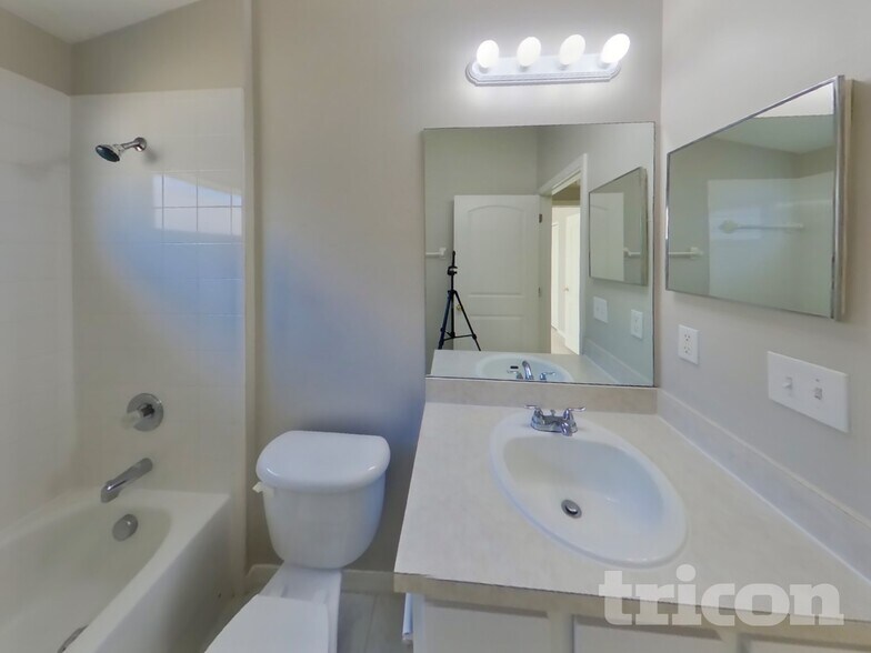 Building Photo - 13347 Haverhill Dr