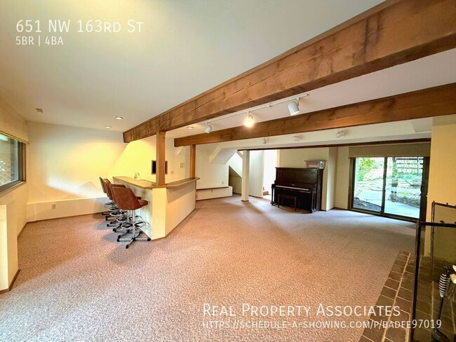 Building Photo - 651 NW 163rd St