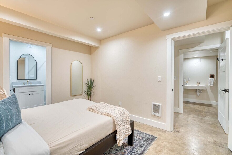 Building Photo - 4065 N Mississippi Ave