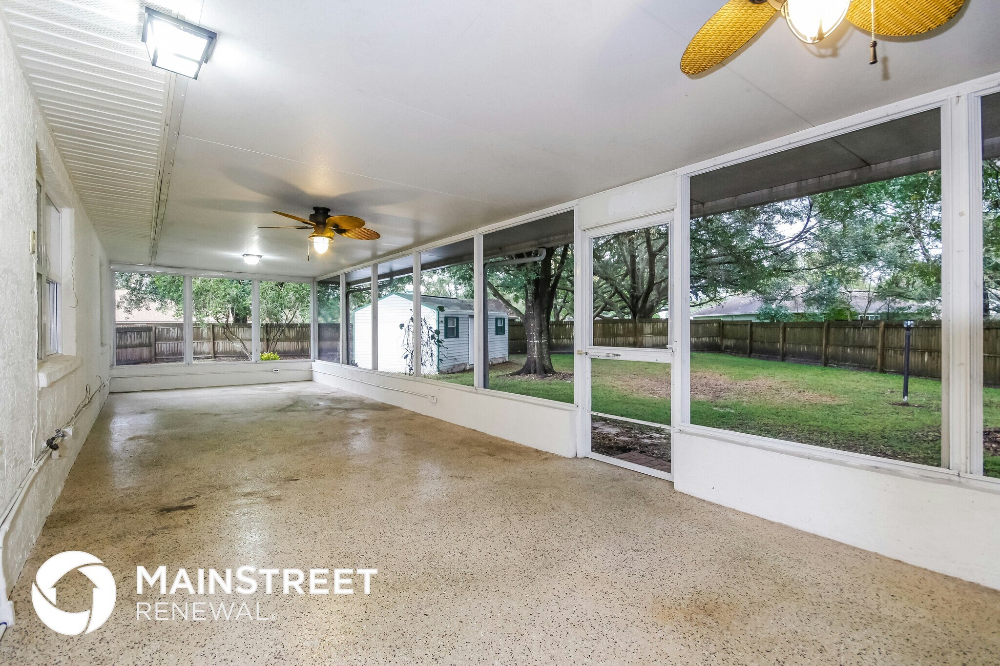 Building Photo - 2740 Birdland Ct