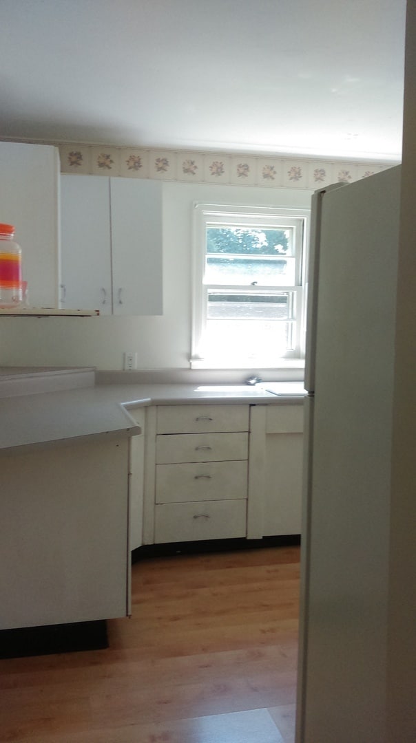 Building Photo - **August 2026****- 3 bed 2 bath - Large ba...