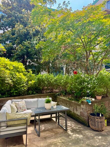 Primary Photo - 777 7th St NW