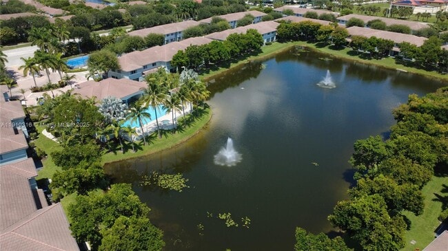 Building Photo - 3717 Sonoma Dr