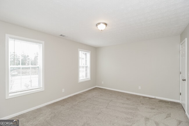 Building Photo - 2146 Silva Ct