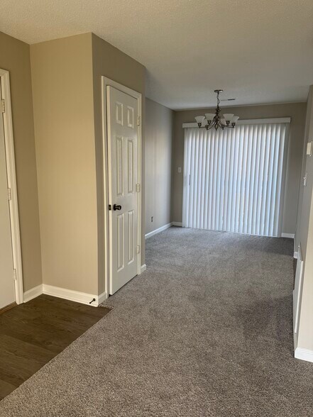 Building Photo - 440 Myrtle Greens Dr