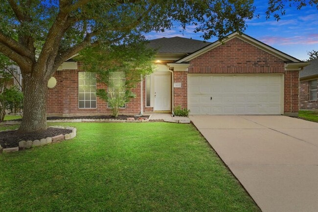 Building Photo - 3619 Slocom Dr
