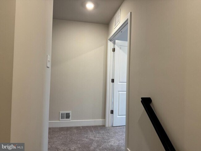 Building Photo - 1834 Ritter Dr