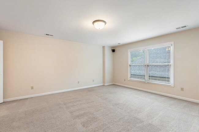 Building Photo - 1651 DE HAIG Ln