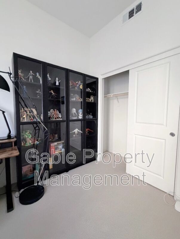 Building Photo - 27465 Viero Pl