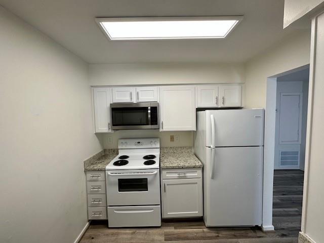 Building Photo - 2333 Bering Dr