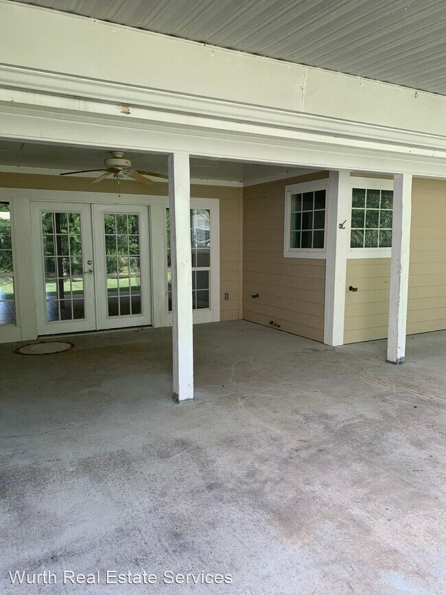 Building Photo - 3 br, 2.5 bath House - 14042 Woodland Ridg...