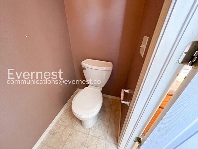 Building Photo - 6598 Fielding Terrace