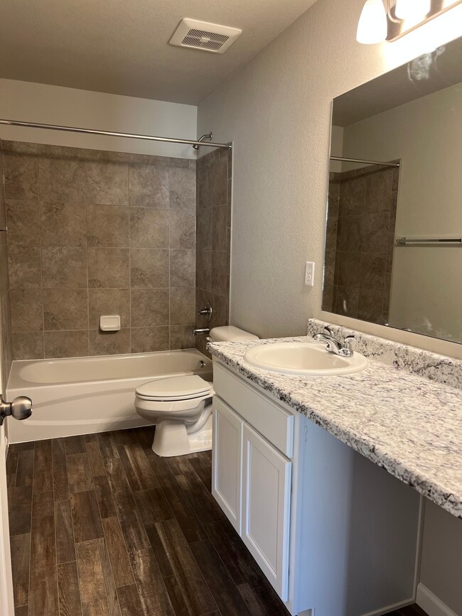 Building Photo - 1044 Petra Heights