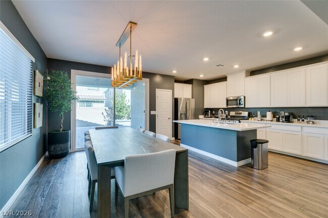 Building Photo - 4432 Mural Glen Ct