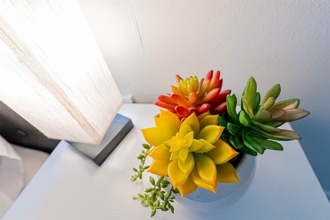 Building Photo - 3910 Luca St