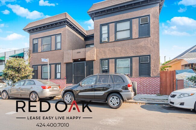 Building Photo - 2200 1/3 Toberman St-5
