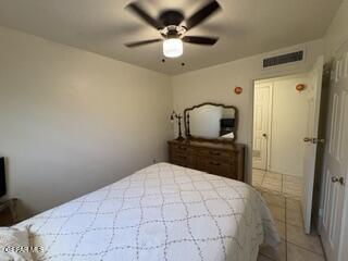 Building Photo - 649 De Vargas Dr