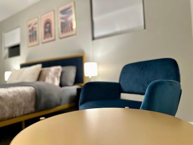 Building Photo - 139 Minniehaha Cir