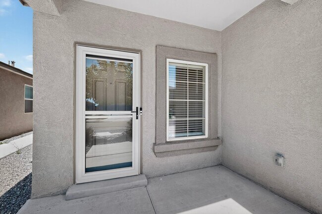 Building Photo - 4847 Mount Salas St NE