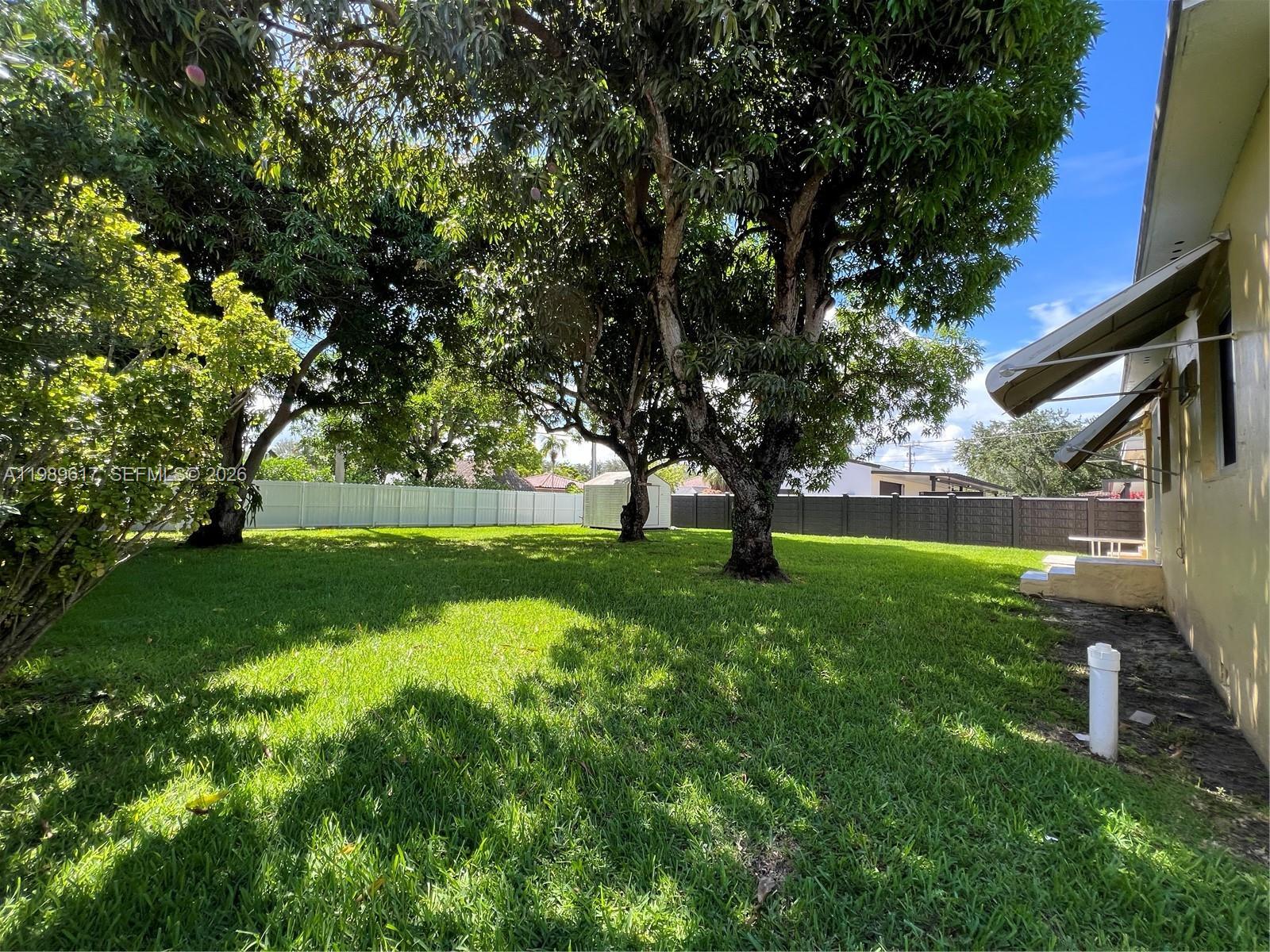 Building Photo - 432 Palmetto Dr