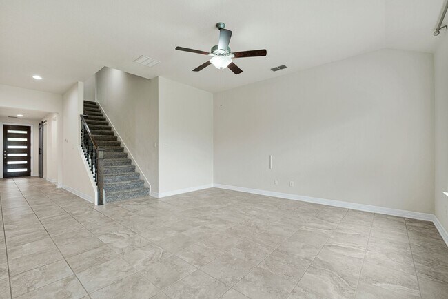 Building Photo - Spacious 5-Bedroom Beauty in Triana Neighborhood –  with Community Perks!