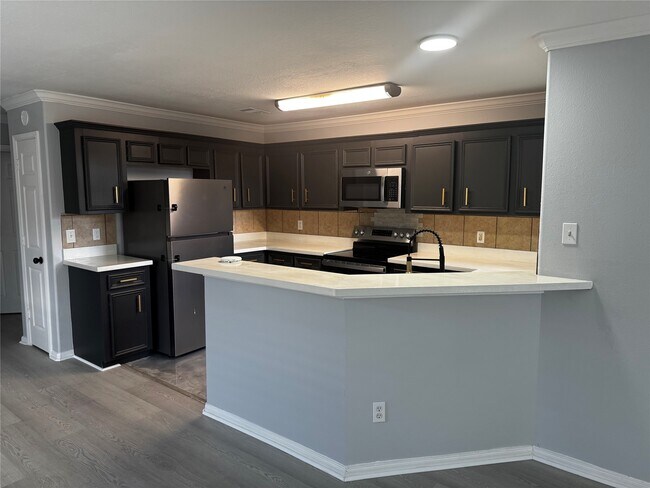 Building Photo - 4640 Knoxville St