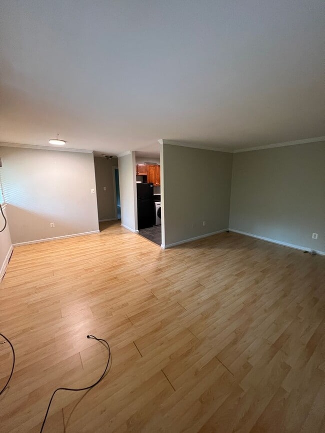 Building Photo - Beautiful 1bd 1 bath Condo