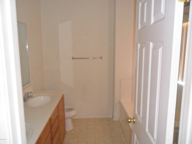 Building Photo - 25758 W Nancy Ln