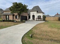 Building Photo - 416 Blackwater River Dr