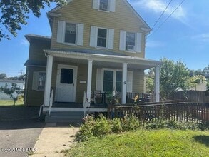 Building Photo - 1047 Stratton Pl