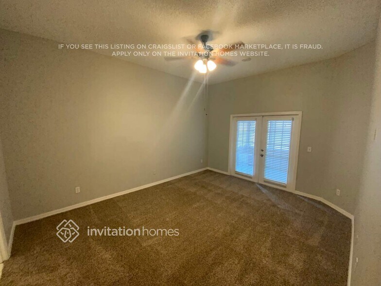 Building Photo - 4591 Misty Dawn Ct N