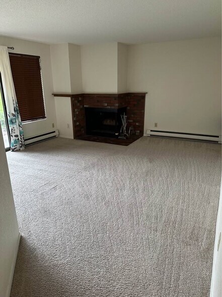 Building Photo - 11104 NE 68th St