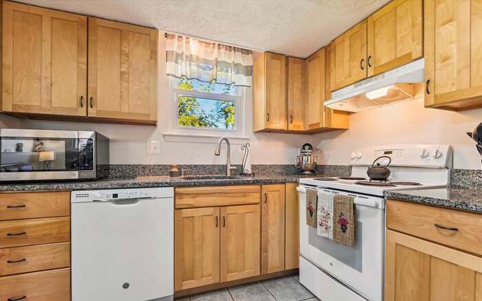 Building Photo - 298 Ternwing Dr