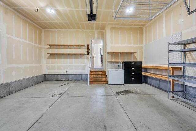 Building Photo - 261 W 630 N