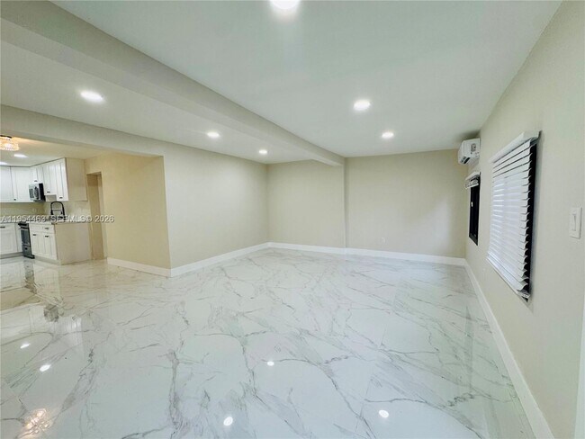 Building Photo - 7943 NW 6th Ave