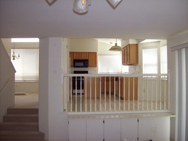 Building Photo - 8617 Beaver Dr