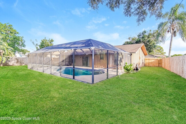 Building Photo - 1711 Barker St NE