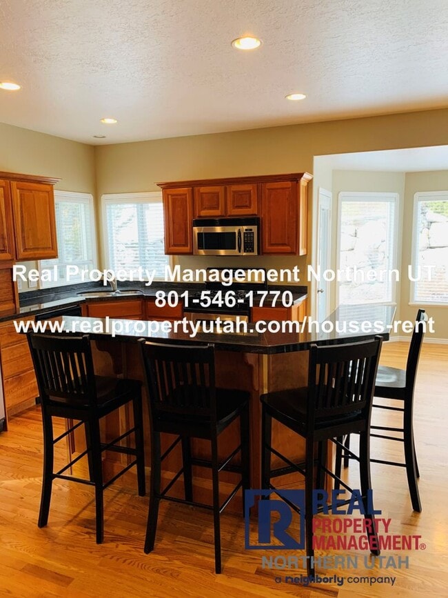 Building Photo - 6 bed 3.5 bath Home in North Ogden Coming Available in August