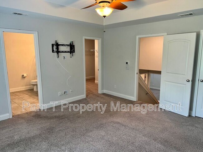 Building Photo - 1 Abaco Ct