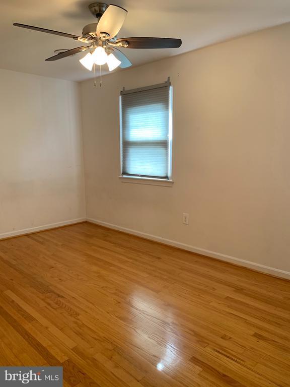 Building Photo - 455 Ridgemore St