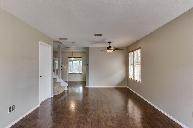 Building Photo - 13210 Marrero Dr