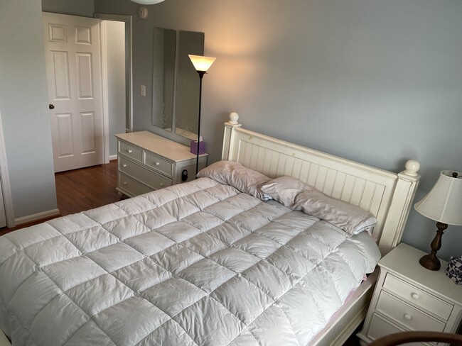 Building Photo - 6108 Castletown Way