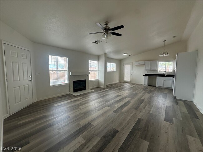 Building Photo - 6504 Eagle Creek Ln