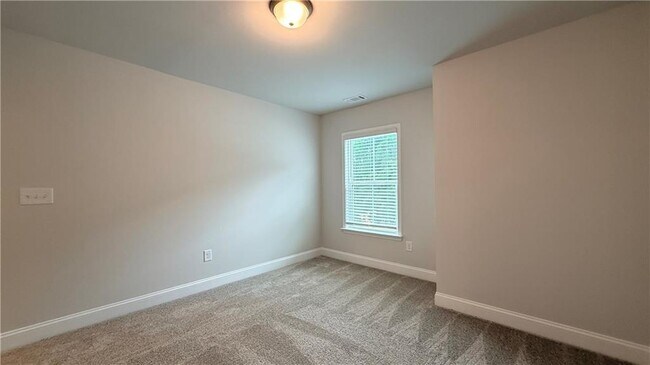 Building Photo - 3235 Cherry Grv Wy