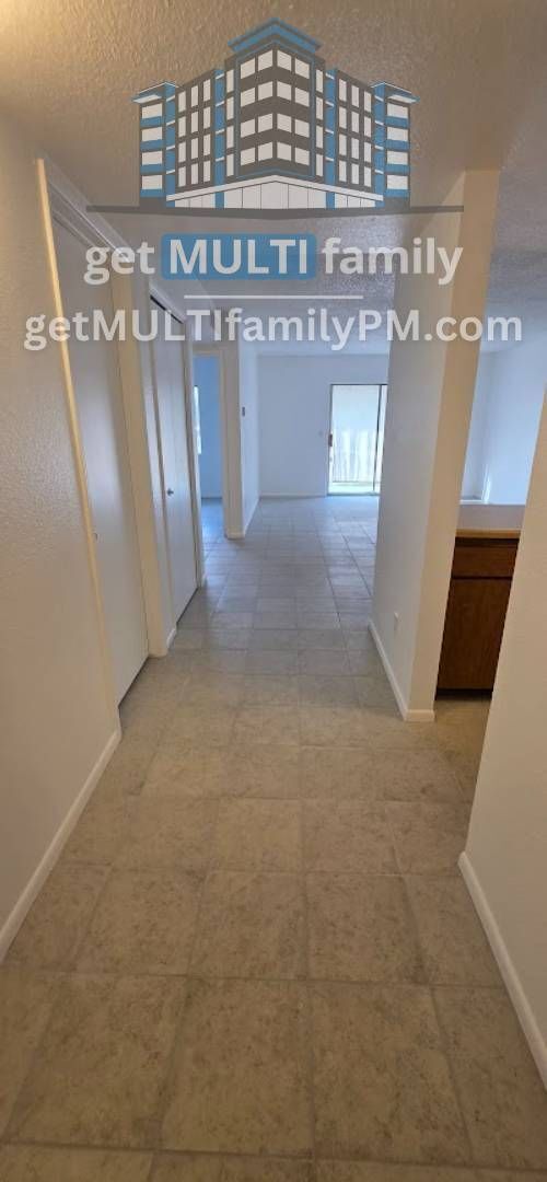 Building Photo - 2514 N 49th St
